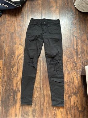 American Eagle Outfitters Black Ripped Skinny Jeans